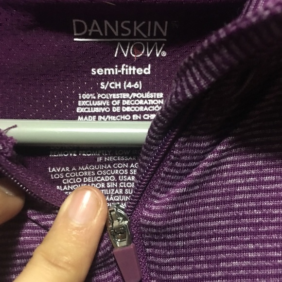 Workout pullover - Picture 3 of 3